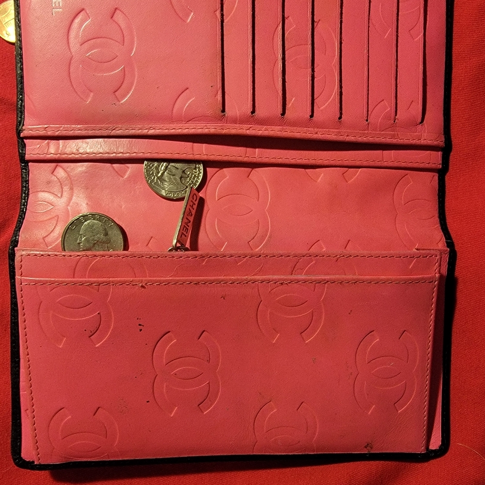 Chanel wallet
